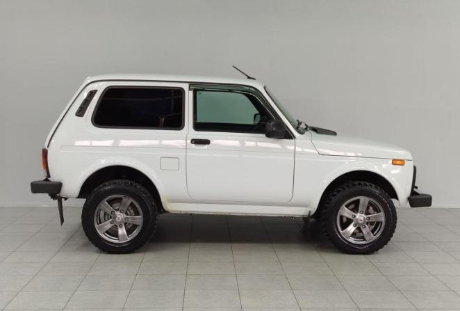 Lada (ВАЗ) Niva Legend с пробегом 2023 года, цена 890 000 рублей, 19663 км, внедорожник, Автокод Объявления