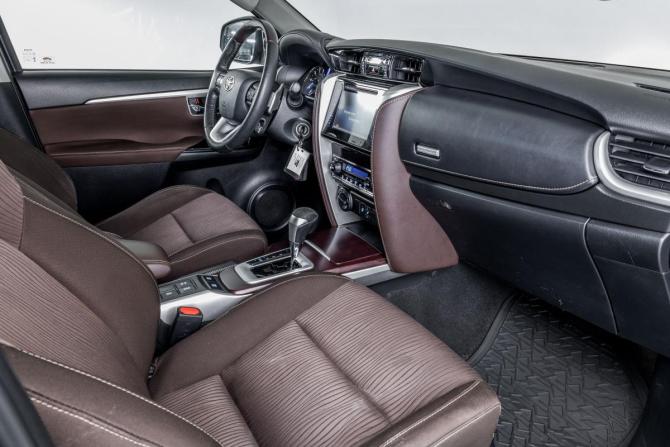 Toyota Fortuner II с пробегом 2019 года, цена 3 204 000 рублей, 219556 км, внедорожник, Автокод Объявления