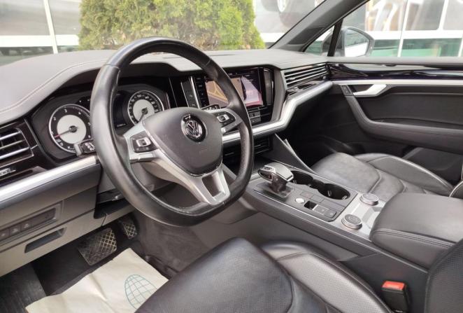 Volkswagen Touareg III с пробегом 2018 года, цена 4 500 000 рублей, 225865 км, внедорожник, Автокод Объявления
