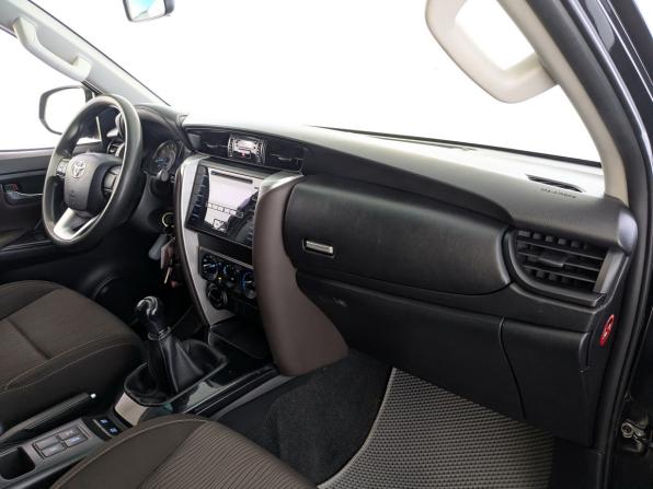 Toyota Fortuner II с пробегом 2019 года, цена 2 850 000 рублей, 186388 км, внедорожник, Автокод Объявления