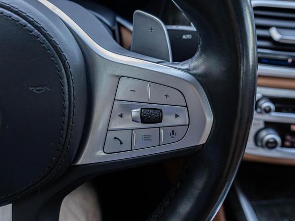 BMW 7 серии VI (G11/G12) Рестайлинг с пробегом 2021 года, цена 5 850 000 рублей, 68375 км, седан, Автокод Объявления