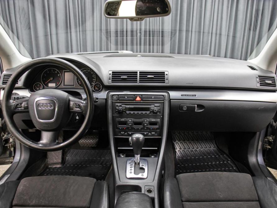 Audi A4 III (B7) Москва  - изображение 13