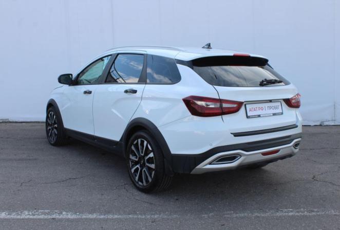 Lada (ВАЗ) Vesta I Рестайлинг (NG) с пробегом 2024 года, цена 1 399 000 рублей, 33129 км, универсал, Автокод Объявления