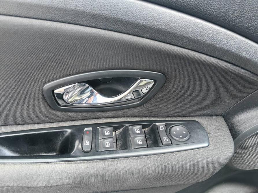 Renault Fluence I Москва  - изображение 14