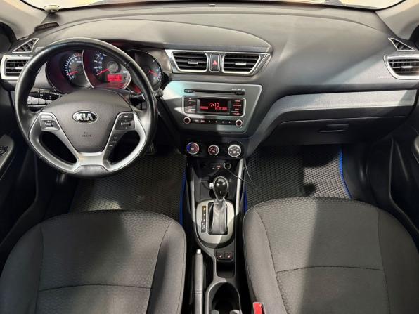 Kia Rio III Рестайлинг с пробегом 2017 года, цена 1 179 800 рублей, 105000 км, седан, Автокод Объявления