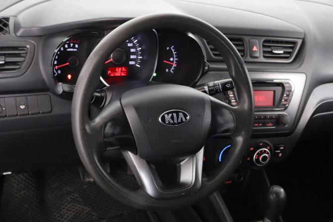 Kia Rio III с пробегом 2013 года, цена 899 000 рублей, 135000 км, седан, Автокод Объявления
