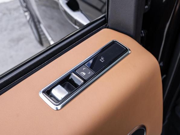 Land Rover Range Rover IV Рестайлинг с пробегом 2018 года, цена 5 088 000 рублей, 155522 км, внедорожник, Автокод Объявления