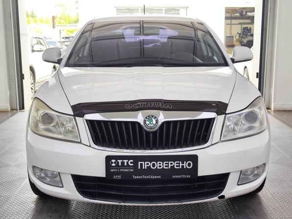 Skoda Octavia II (A5) Рестайлинг с пробегом 2012 года, цена 870 000 рублей, 180000 км, лифтбек, Автокод Объявления