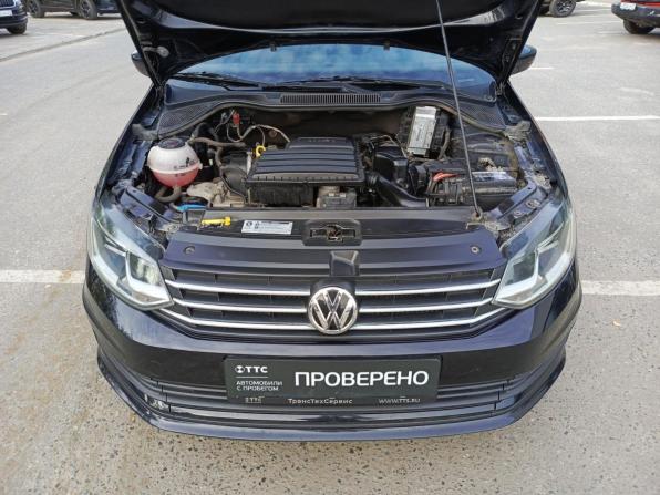 Volkswagen Polo V Рестайлинг с пробегом 2019 года, цена 1 417 000 рублей, 70506 км, седан, Автокод Объявления