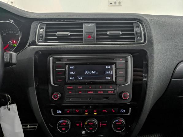 Volkswagen Jetta VI Рестайлинг с пробегом 2016 года, цена 1 005 000 рублей, 110744 км, седан, Автокод Объявления
