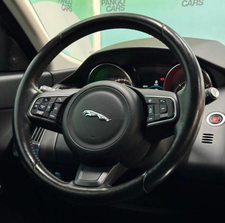 Jaguar E-Pace I с пробегом 2018 года, цена 2 650 000 рублей, 84143 км, внедорожник, Автокод Объявления