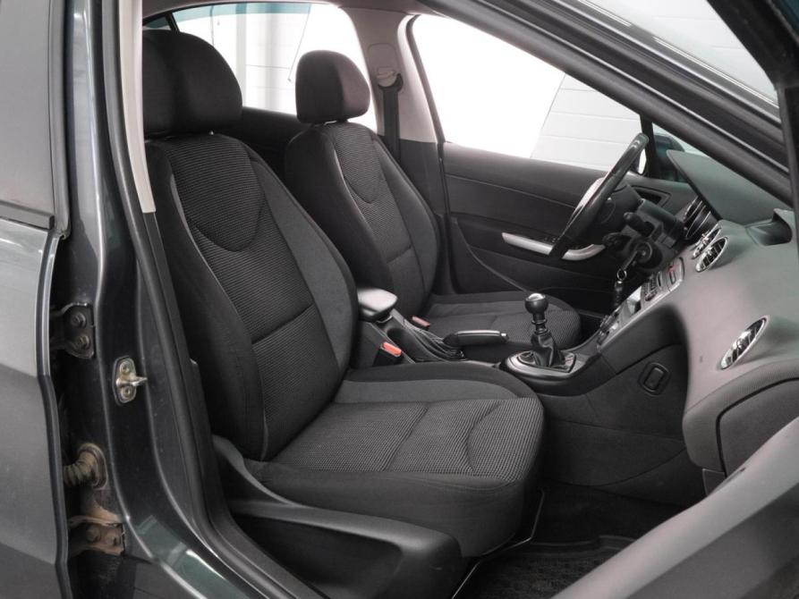 Peugeot 408 I Рестайлинг Воронеж  - изображение 8
