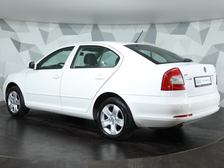 Skoda Octavia II (A5) Рестайлинг Москва  - изображение 7