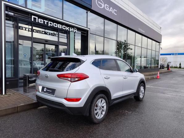 Hyundai Tucson III с пробегом 2018 года, цена 1 550 000 рублей, 201102 км, внедорожник, Автокод Объявления