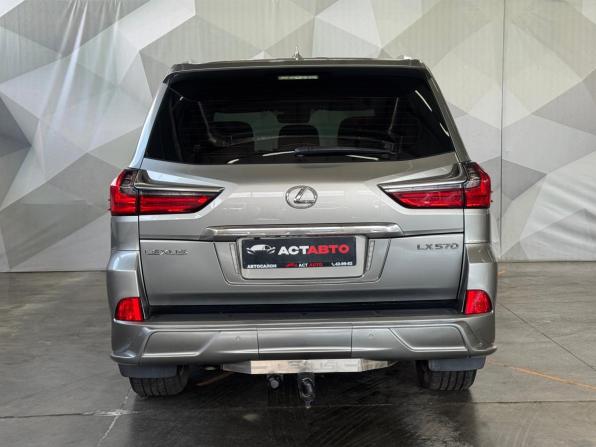 Lexus LX III Рестайлинг 2 с пробегом 2017 года, цена 6 500 000 рублей, 202517 км, внедорожник, Автокод Объявления