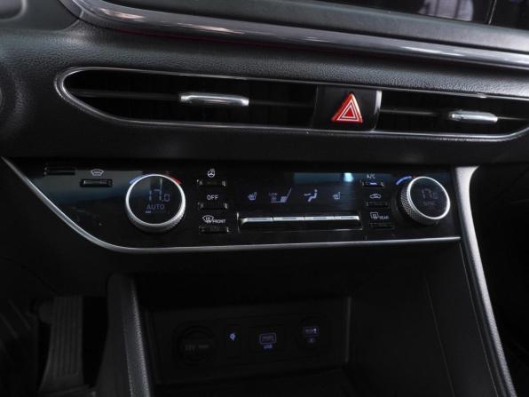 Hyundai Sonata VIII (DN8) с пробегом 2022 года, цена 2 210 000 рублей, 152472 км, седан, Автокод Объявления