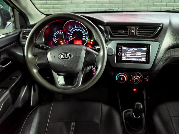 Kia Rio III с пробегом 2013 года, цена 600 000 рублей, 243971 км, седан, Автокод Объявления