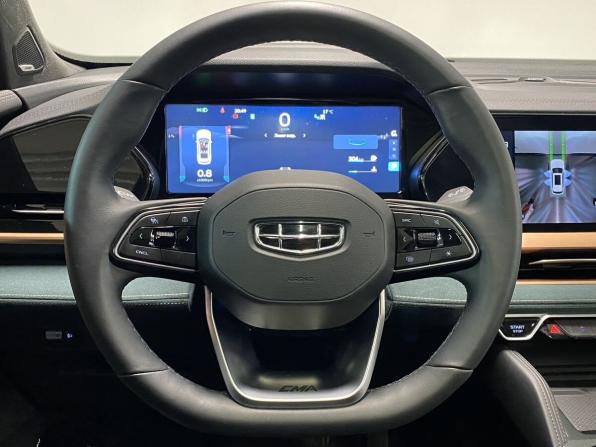 Geely Monjaro I с пробегом 2022 года, цена 2 785 000 рублей, 64474 км, внедорожник, Автокод Объявления