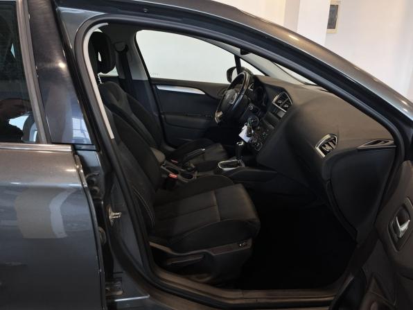 Citroen C4 II с пробегом 2012 года, цена 695 000 рублей, 122840 км, хэтчбек, Автокод Объявления