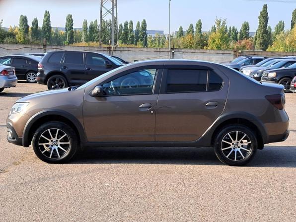Renault Logan II Рестайлинг с пробегом 2020 года, цена 939 000 рублей, 149470 км, седан, Автокод Объявления