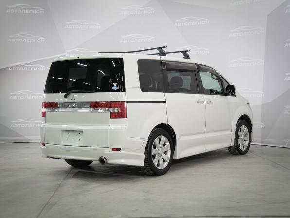 Mitsubishi Delica D:5 I с пробегом 2010 года, цена 1 300 000 рублей, 307226 км, минивэн, Автокод Объявления