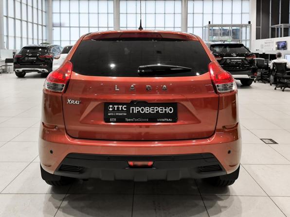 Lada (ВАЗ) XRAY I с пробегом 2017 года, цена 680 000 рублей, 93000 км, хэтчбек, Автокод Объявления