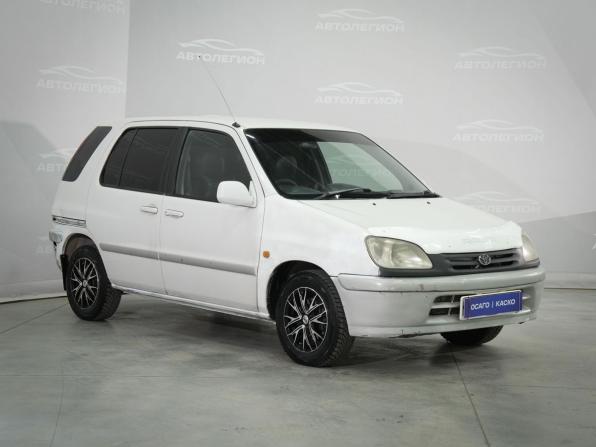 Toyota Raum I с пробегом 1998 года, цена 210 000 рублей, 360333 км, компактвэн, Автокод Объявления