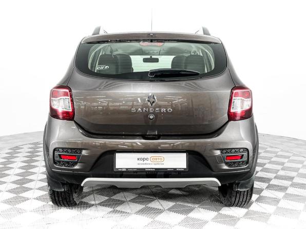 Renault Sandero II Рестайлинг с пробегом 2019 года, цена 1 205 000 рублей, 105260 км, хэтчбек, Автокод Объявления