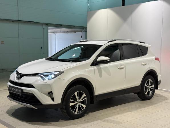 Toyota RAV4 IV (XA40) Рестайлинг с пробегом 2018 года, цена 2 120 000 рублей, 104002 км, внедорожник, Автокод Объявления