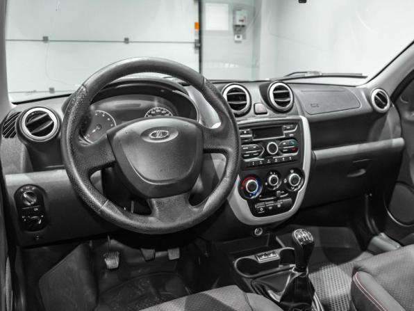 Lada (ВАЗ) Granta I с пробегом 2017 года, цена 610 000 рублей, 76001 км, седан, Автокод Объявления