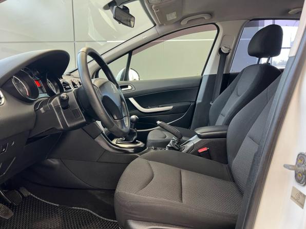 Peugeot 408 I с пробегом 2013 года, цена 559 000 рублей, 196323 км, седан, Автокод Объявления