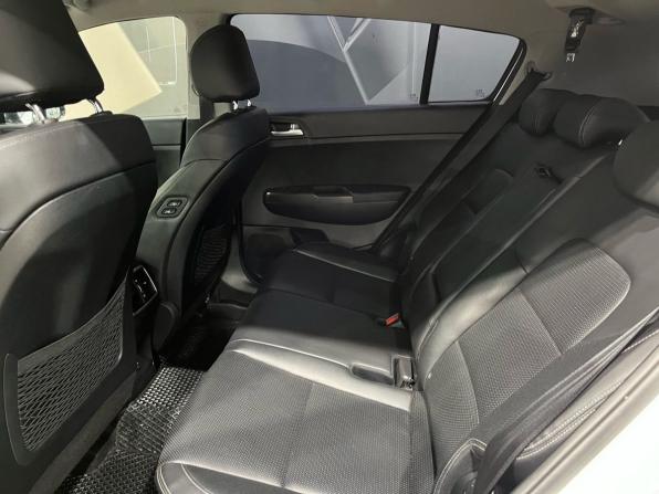 Kia Sportage IV Рестайлинг с пробегом 2018 года, цена 2 130 000 рублей, 96530 км, внедорожник, Автокод Объявления