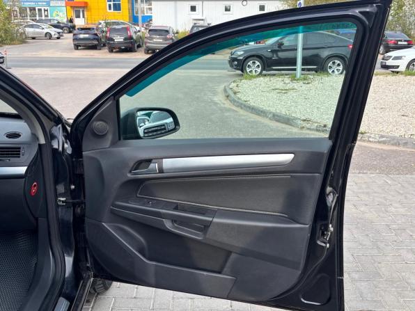 Opel Astra H Рестайлинг с пробегом 2007 года, цена 520 000 рублей, 180570 км, хэтчбек, Автокод Объявления