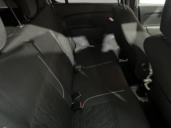 Renault Sandero II Рестайлинг с пробегом 2019 года, цена 1 155 000 рублей, 70931 км, хэтчбек, Автокод Объявления