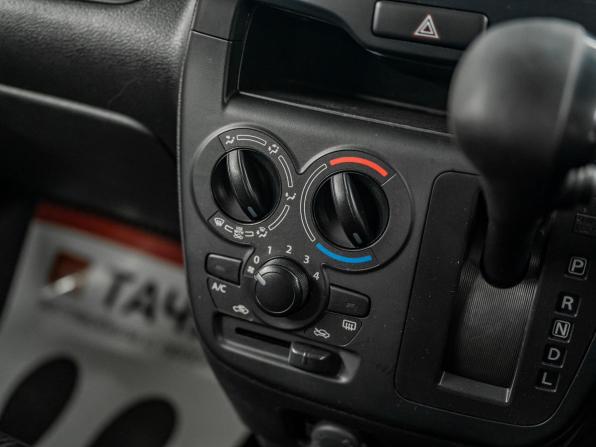 Suzuki Solio III с пробегом 2017 года, цена 849 000 рублей, 144820 км, микровэн, Автокод Объявления