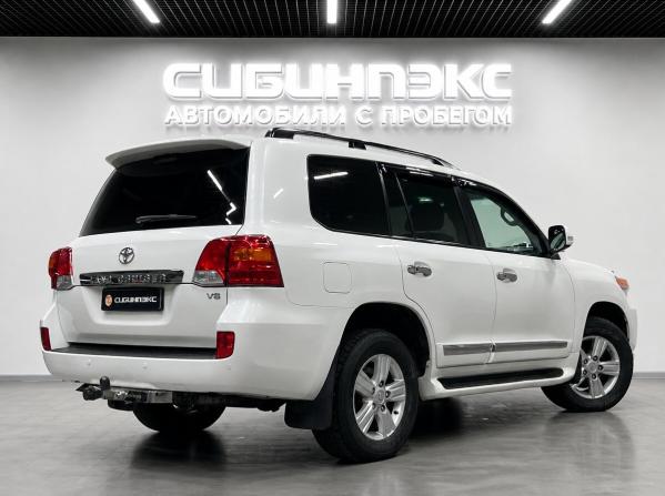Toyota Land Cruiser 200 Series Рестайлинг 1 с пробегом 2014 года, цена 3 635 000 рублей, 135000 км, внедорожник, Автокод Объявления