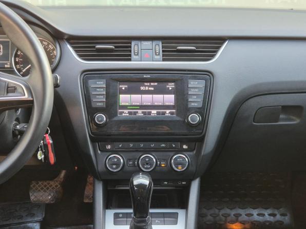 Skoda Octavia III (A7) с пробегом 2013 года, цена 1 049 000 рублей, 230977 км, лифтбек, Автокод Объявления