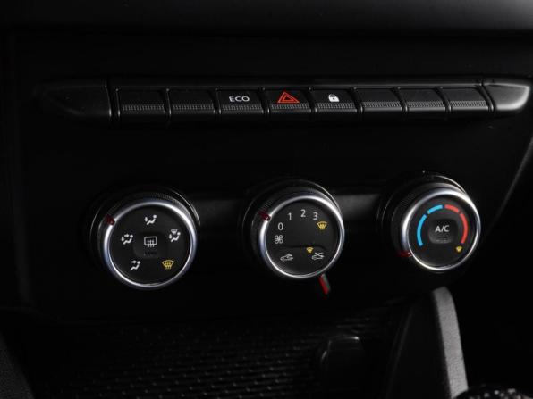 Renault Duster II с пробегом 2021 года, цена 1 725 000 рублей, 72609 км, внедорожник, Автокод Объявления