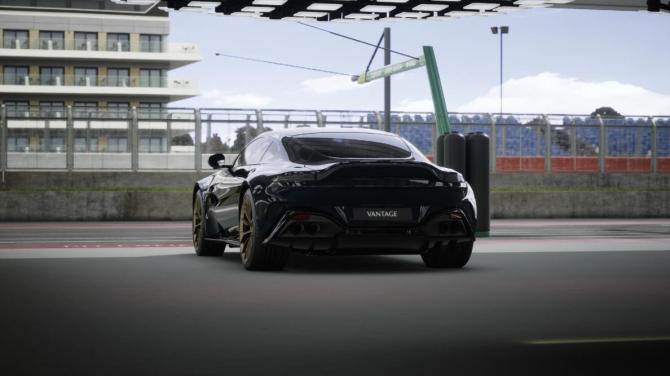 Новый Aston Martin V8 Vantage IV Рестайлинг 2025 года, цена 32 825 700 рублей, купе, Автокод Объявления