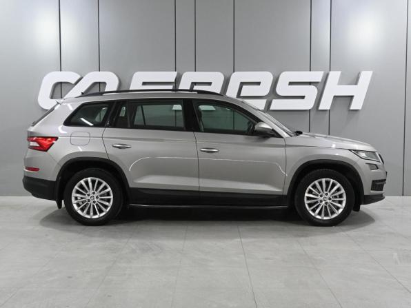 Skoda Kodiaq I с пробегом 2018 года, цена 1 999 000 рублей, 287134 км, внедорожник, Автокод Объявления