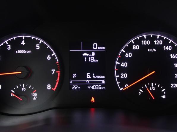 Hyundai Solaris II с пробегом 2018 года, цена 1 509 900 рублей, 44036 км, седан, Автокод Объявления