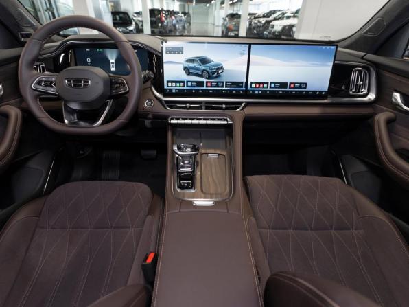 Geely Monjaro I Рестайлинг 2 с пробегом 2026 года, цена 4 190 000 рублей, 26 км, внедорожник, Автокод Объявления
