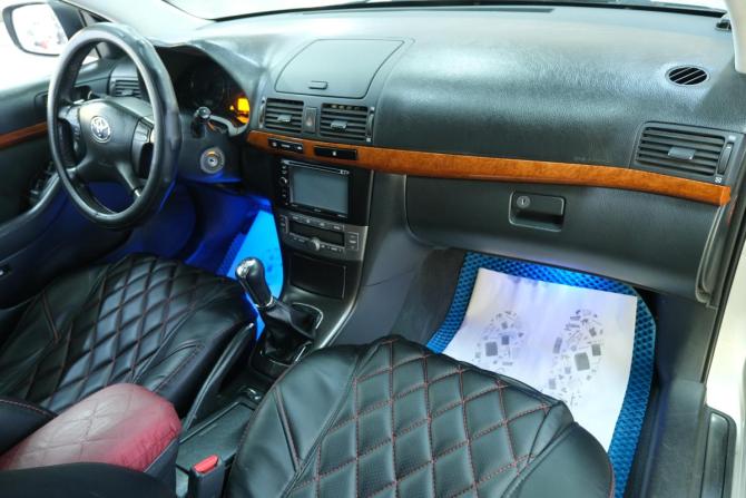 Toyota Avensis II Рестайлинг с пробегом 2007 года, цена 859 000 рублей, 312000 км, седан, Автокод Объявления