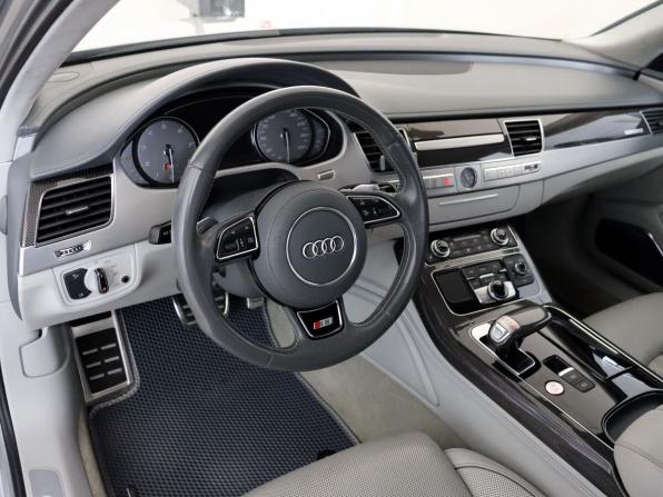 Audi S8 III (D4) с пробегом 2013 года, цена 3 340 000 рублей, 92140 км, седан, Автокод Объявления