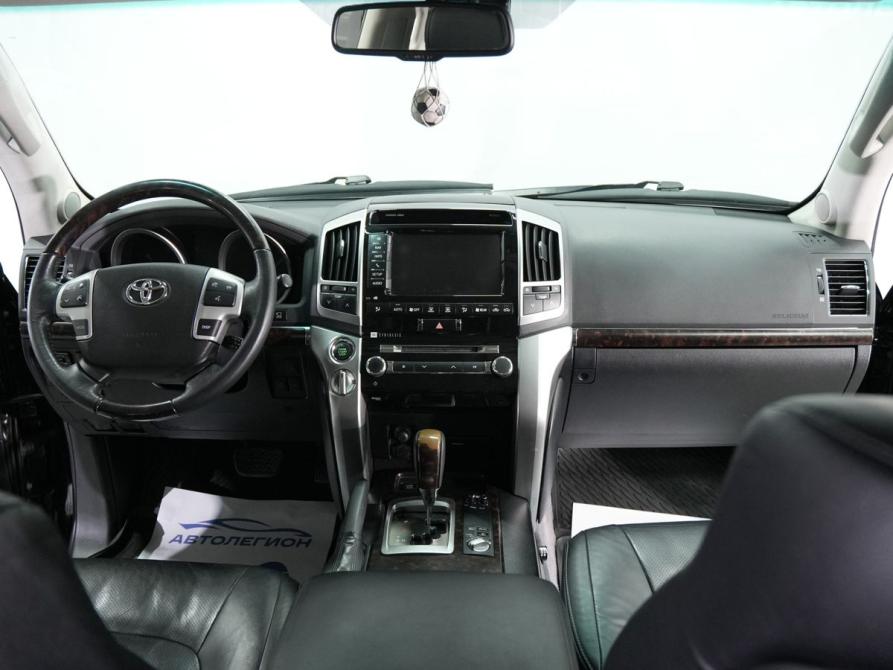 Toyota Land Cruiser 200 Series Рестайлинг 1 Новосибирск  - изображение 16
