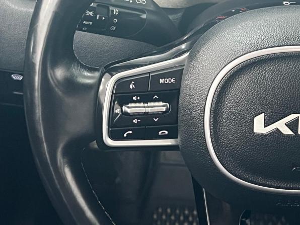 Kia Sorento IV с пробегом 2023 года, цена 4 140 000 рублей, 50000 км, внедорожник, Автокод Объявления