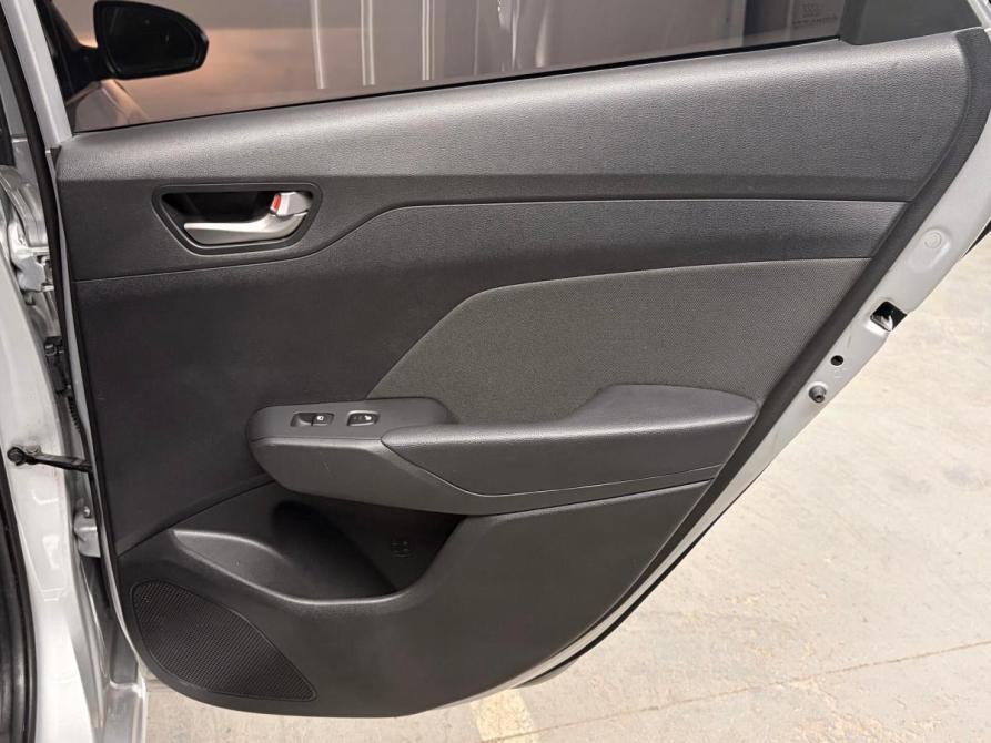 Hyundai Solaris II Екатеринбург  - изображение 19