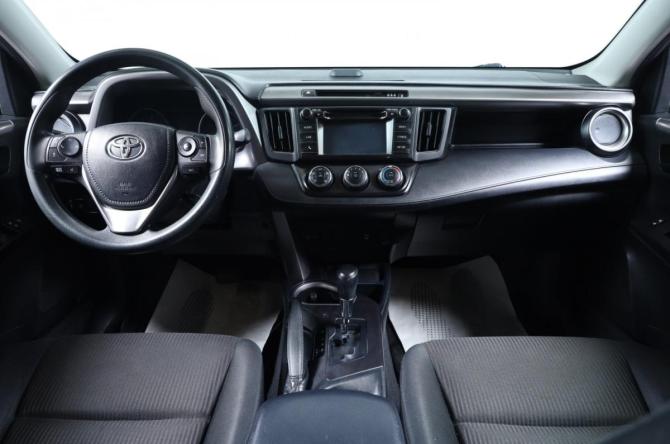 Toyota RAV4 IV (XA40) Рестайлинг с пробегом 2017 года, цена 2 309 000 рублей, 248730 км, внедорожник, Автокод Объявления
