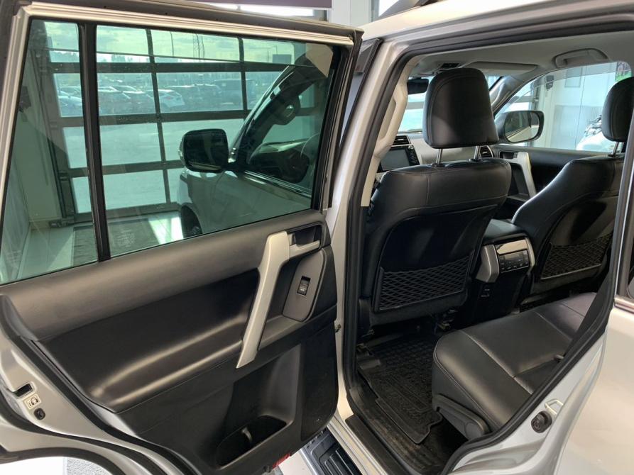 Toyota Land Cruiser Prado 150 Series Рестайлинг 3 Екатеринбург  - изображение 24