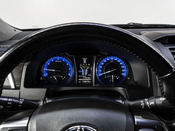 Toyota Camry VII (XV50) Рестайлинг с пробегом 2015 года, цена 1 940 000 рублей, 128479 км, седан, Автокод Объявления